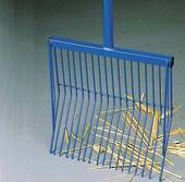 Roma Apple Picker Stable Rake
